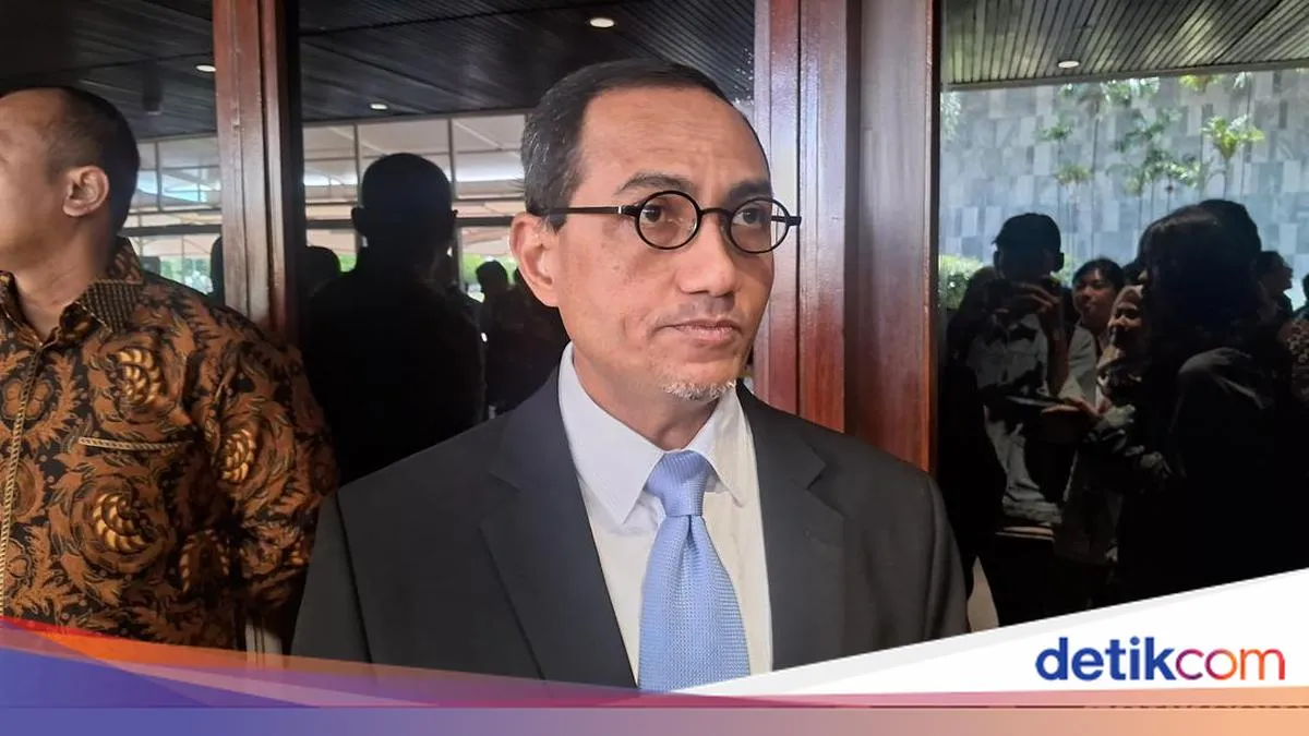 OJK Berencana Evaluasi Ketentuan Papan Pemantauan Khusus di BEI