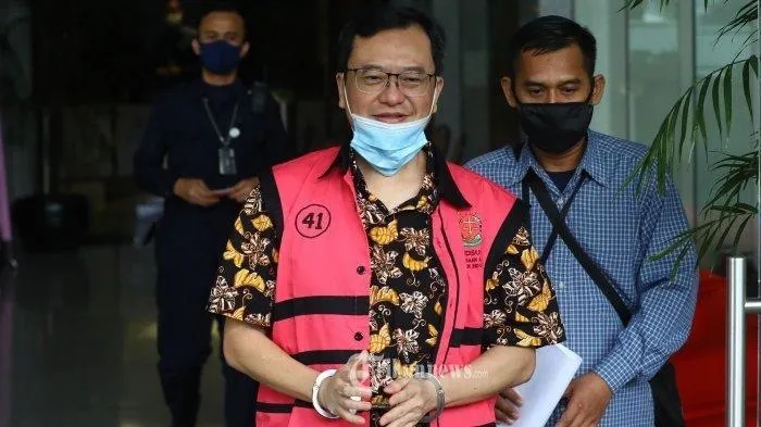 OJK Larang Benny Tjokrosaputro Beraktivitas di Pasar Modal Seumur Hidup Terkait Kasus IPO POSA