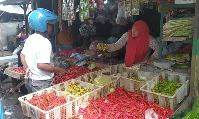 Dua Pekan Jelang Ramadan, Harga Bumbu Dapur di Jombang Naik; Cabai Rawit Tembus Rp70 Ribu per Kg