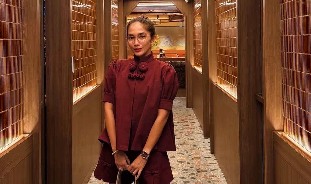 Ussy Sulistiawaty Menutup Bisnis Kuliner karena Masalah Internal