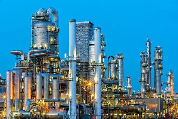 Krisis Pasokan Minyak Global Picu Pembatasan BBM dan Kebijakan Hemat Energi di Sejumlah Negara