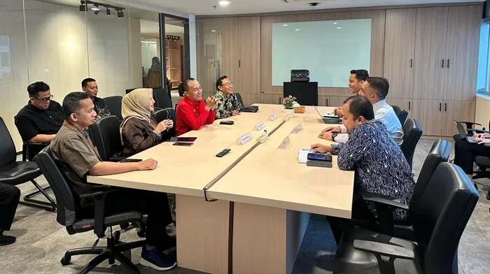Wagub Kalbar Minta Pemerintah Pusat Optimalkan Pelabuhan Kijing dan Evaluasi RTRW