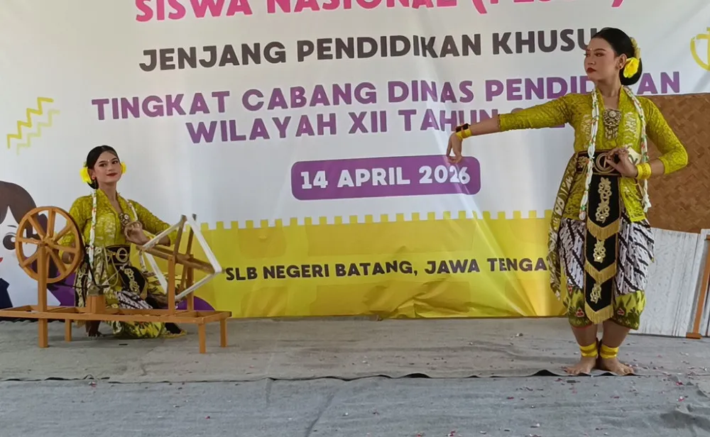 Siswa Berkebutuhan Khusus Unjuk Bakat di FLS3N yang Digelar di SLB Negeri Batang