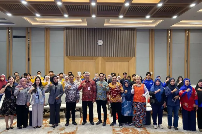 OJK Sulselbar Perkuat Literasi Keuangan Syariah Lewat Edukasi Komunitas di Makassar