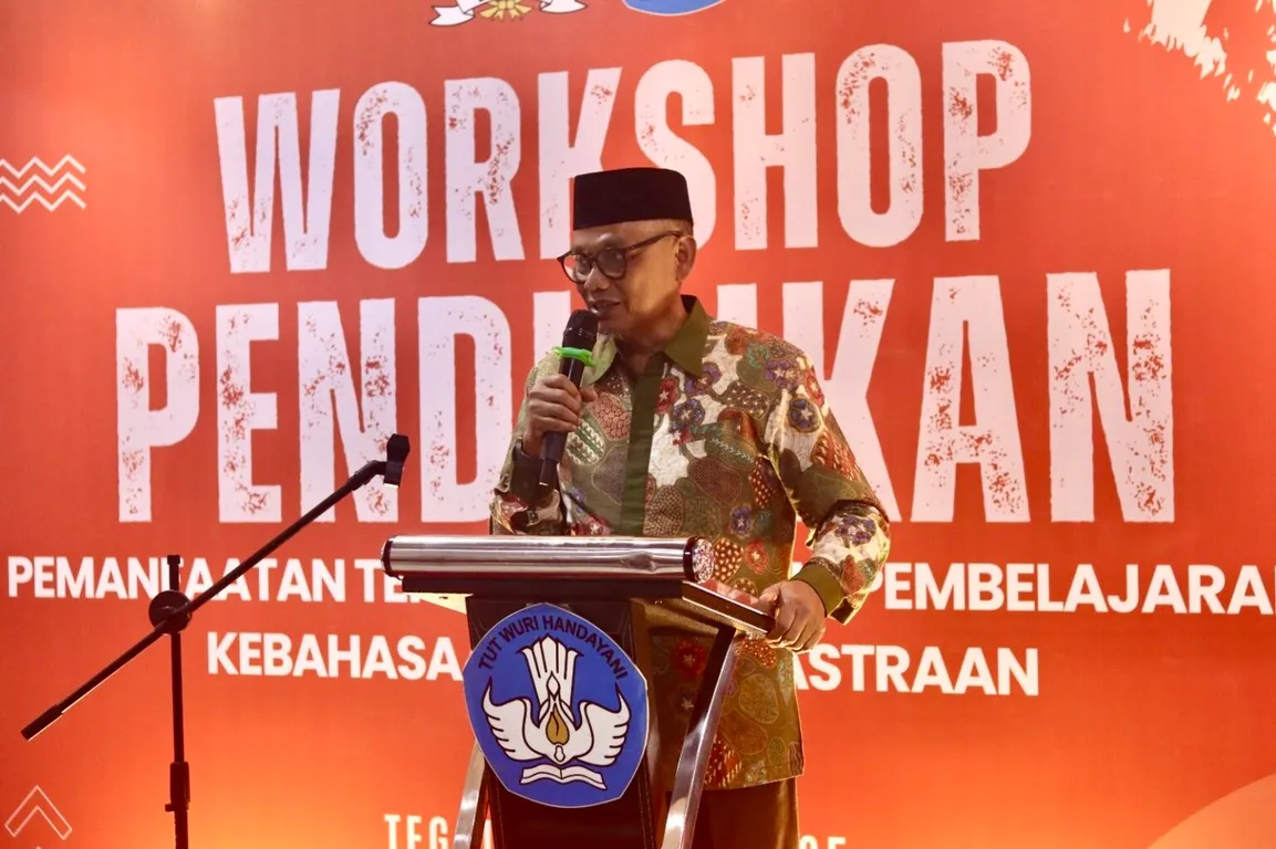 PKS Soroti Rendahnya Etika Bermedsos, Dorong Pembelajaran Bahasa dan Sastra Terintegrasi Teknologi