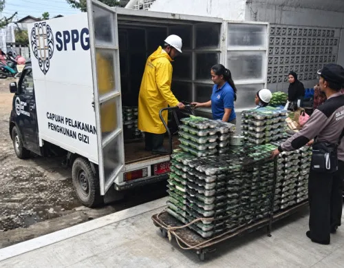 Survei di Surabaya: Warga Optimistis namun Tetap Waspada terhadap Transparansi Program MBG