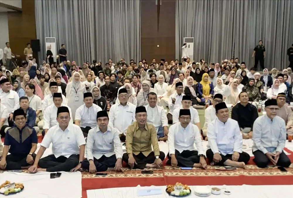 Plt Gubernur Riau Hadiri Buka Puasa PMRJ di Jakarta, Sampaikan Progres TNTN dan Kondisi Fiskal Daerah