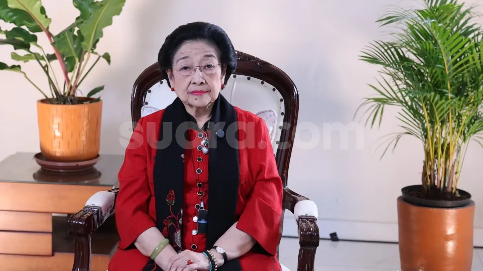 Cek Fakta: Klaim Video Viral Megawati Sebut Guru Honorer “Sampah Negara” Disebut Hoaks