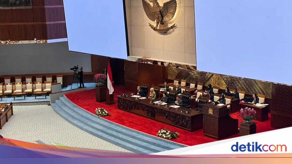 Rapat Paripurna DPR Sepakati RUU Pengelolaan Keuangan Haji sebagai Usul Inisiatif DPR