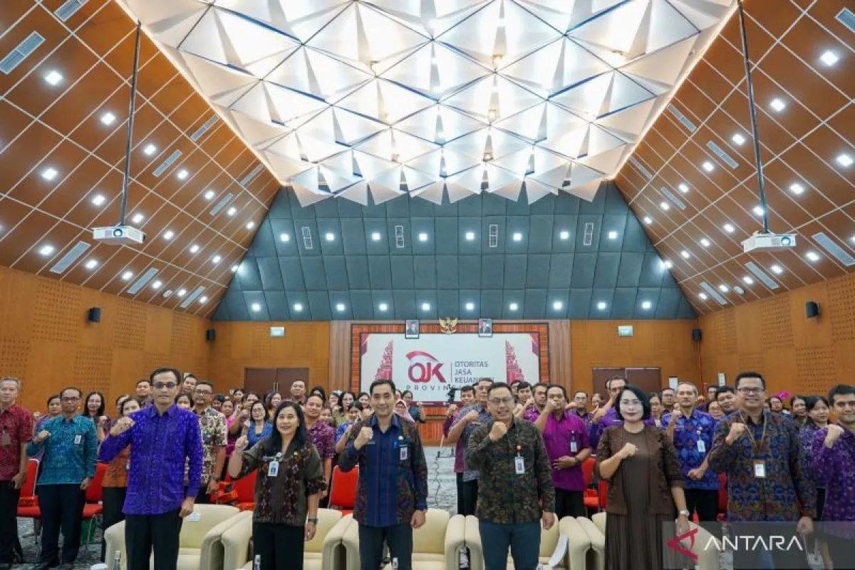 OJK Bali Bekali Guru SMA dengan Modul Ajar Literasi Keuangan untuk Siswa Kelas X