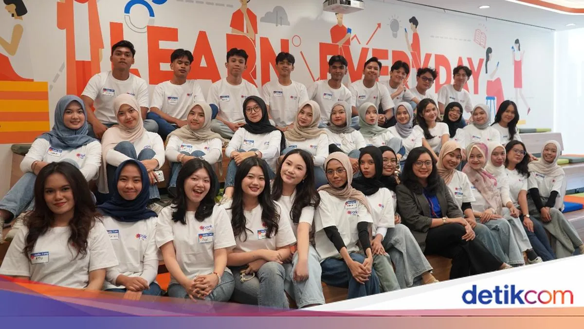 Literasi Keuangan Digital Jadi Bekal Mahasiswa Lewat Program SPARK ShopeePay dan SeaBank