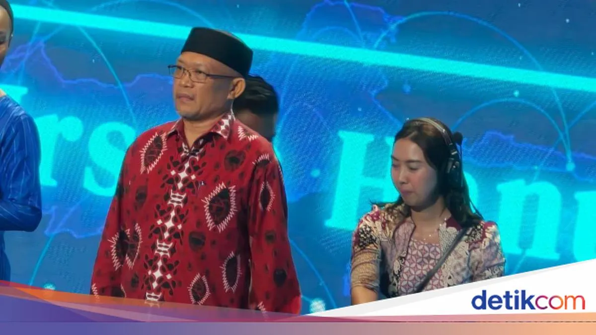 Jamaluddin Dinobatkan sebagai Pemenang Penghargaan Individu Pejuang Internet Masuk Desa