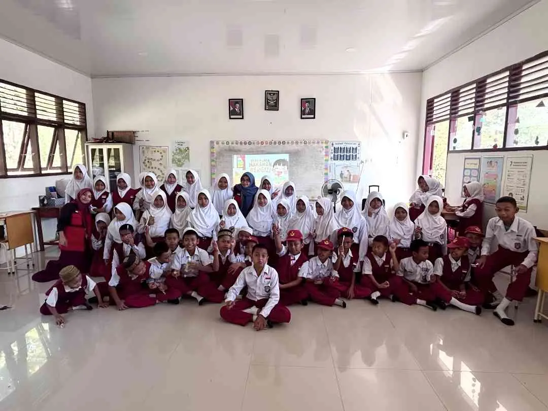 Mahasiswa KKN Unhas Gelar Skrining Status Gizi dan Edukasi Gizi Seimbang di Tiga SD di Barru