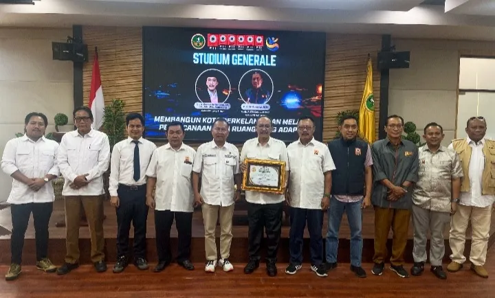 UNIBA Madura Soroti Pentingnya Tata Ruang Adaptif untuk Mewujudkan Kota Berkelanjutan