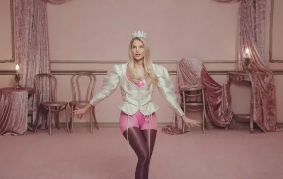 Meghan Trainor Rilis Album Ketujuh “Toy With Me” dan Video Musik Single “Shimmer”
