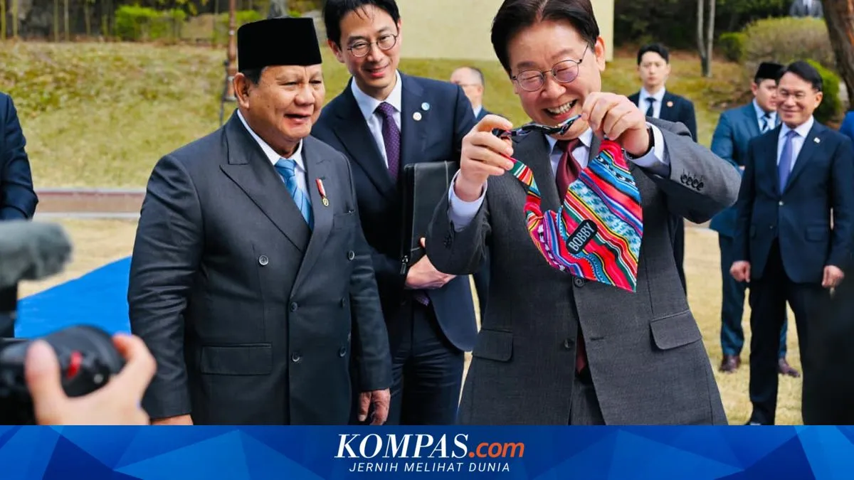 Seskab Teddy Ceritakan ‘Diplomasi Anabul’ Prabowo saat Kunjungan Kenegaraan ke Korea Selatan