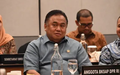 Rachmat Gobel: Konflik Geopolitik Jadi Pelajaran untuk Perkuat Kemandirian Ekonomi Indonesia