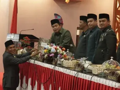 Fraksi Demokrat PPP Pembangunan DPRD Sumbawa Minta Audit dan Transparansi Penyertaan Modal Rp119,2 Miliar ke BUMD