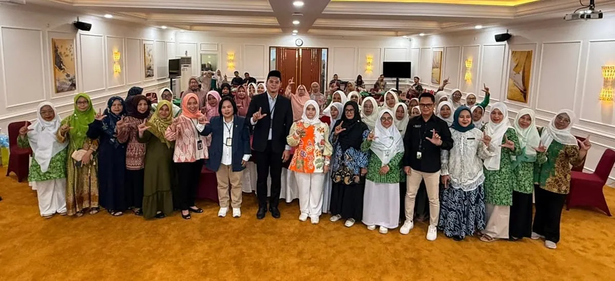 Wakil Wali Kota Cirebon Siti Farida Tekankan Literasi Keuangan bagi Perempuan di Kegiatan Fatayat NU