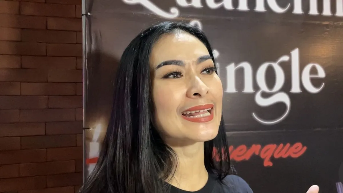 Klaim Iis Dahlia Meninggal pada April 2026 Dipastikan Hoaks