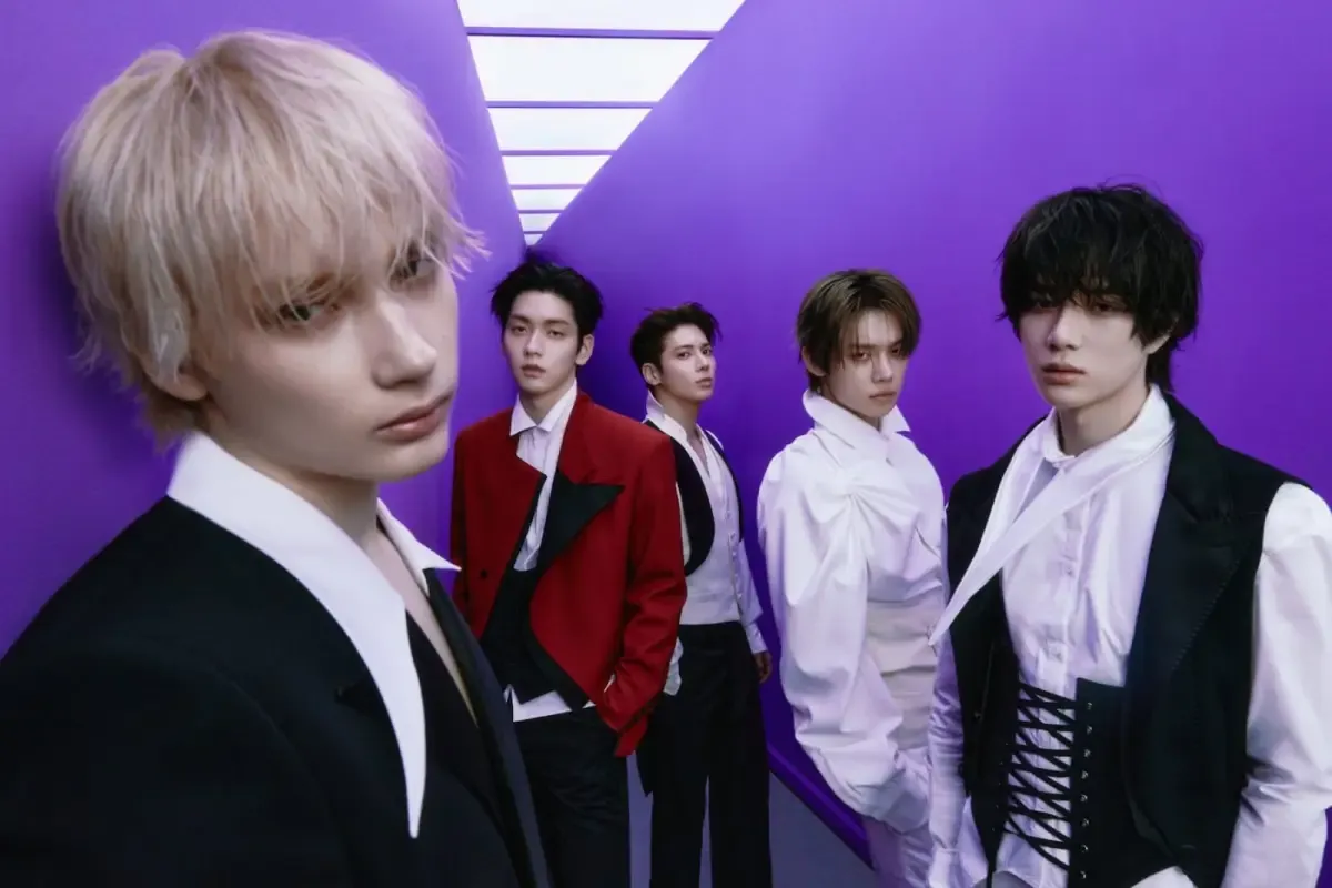 TXT Comeback dengan Mini Album “7TH YEAR”, “Stick With You” Jadi Title Track