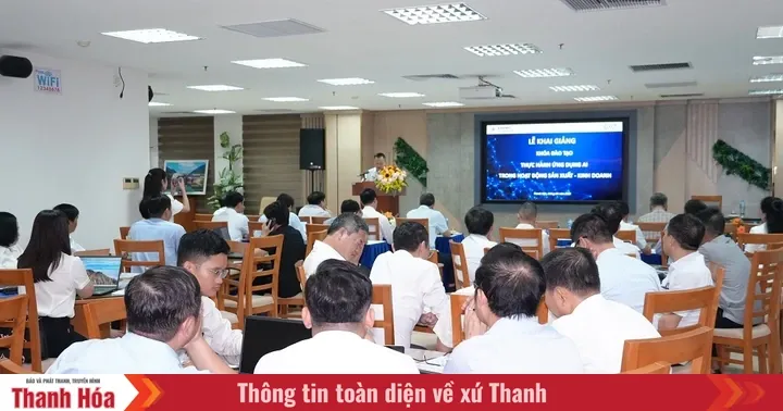 Perusahaan Listrik Thanh Hoa Gelar Pelatihan Penerapan AI untuk Dorong Transformasi Digital