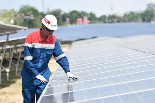 Pertamina Percepat Pengembangan EBT di Tengah Volatilitas Energi Global
