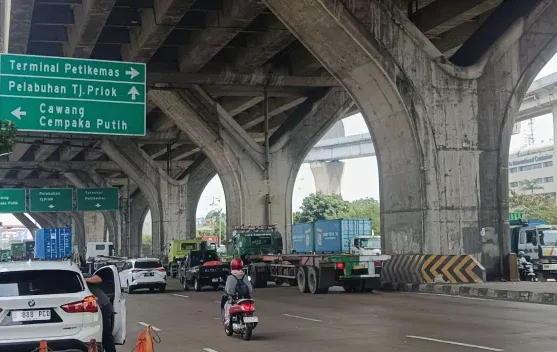Tata Ruang di Sekitar Tanjung Priok: Antara Kepentingan Logistik dan Perlindungan Warga