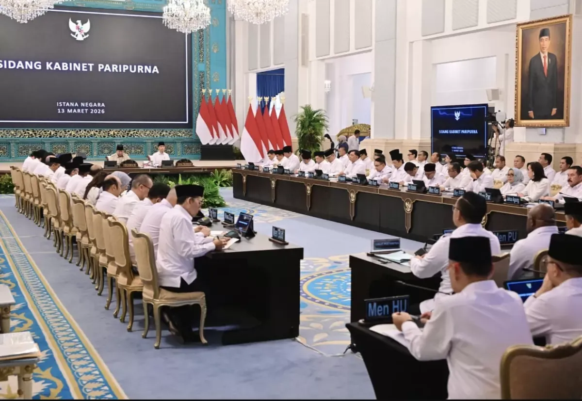 Presiden Prabowo Terima Laporan Menkeu soal Perkembangan Ekonomi dalam Sidang Kabinet Paripurna