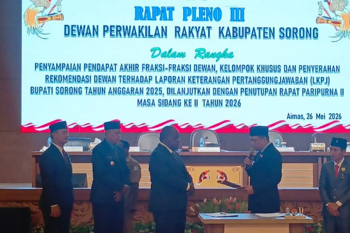 DPRK Sorong Serahkan Rekomendasi LKPJ 2025, Soroti Transparansi dan Penguatan PAD