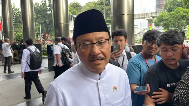 Mensos Saifullah Yusuf Pelajari Rekomendasi KPK untuk Perkuat Transparansi Program Sekolah Rakyat