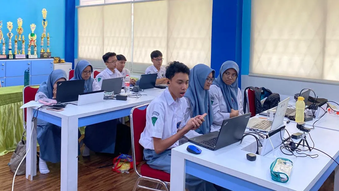 Delapan Siswa MAN 11 Jakarta Mengikuti Forum Diskusi Global Asia-Pasifik