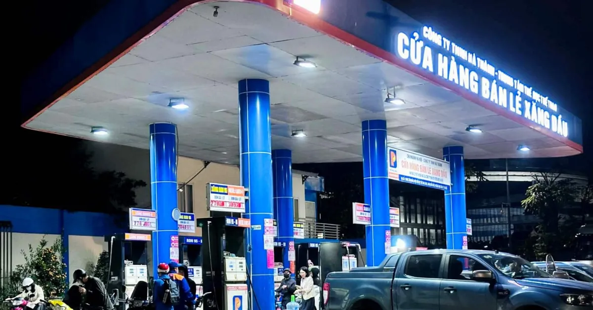 Kementerian Keuangan Usulkan Pemangkasan Pajak Lingkungan BBM, Harga Bensin Diperkirakan Turun Lebih dari 1.000 VND/Liter