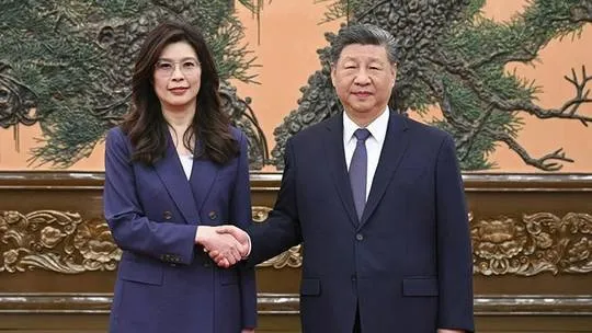Xi Jinping Temui Ketua Oposisi Taiwan di Beijing, Singgung “Kebangkitan Besar” dan Isu Lintas Selat