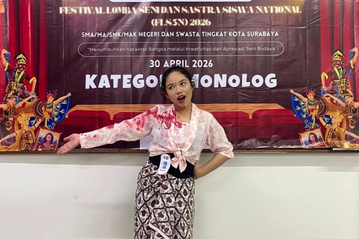 Siswi SMATAG Surabaya Raih Juara 2 FLS3N lewat Monolog tentang Kalimas dan Ketidakadilan Sosial