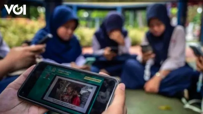 Di Era Digital, Orang Tua Perlu Proaktif Mendampingi Anak Saat Menggunakan Gadget