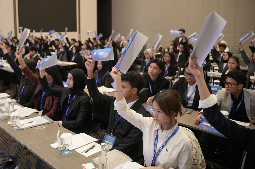 AYIMUN Gelar Al-Muhajirien MUN di Bekasi, Libatkan 200 Delegasi dari 61 Sekolah