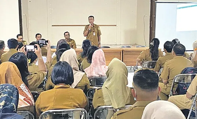 DPMD Barito Selatan Sosialisasikan dan Evaluasi Aplikasi Cloud Siltap untuk Perangkat Desa