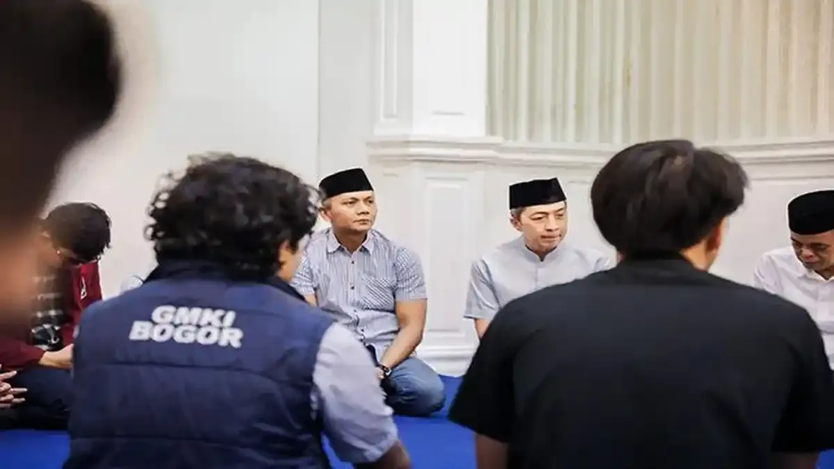 Dedie Rachim-Jenal Mutaqin Temui Mahasiswa Cipayung, Bahas Efisiensi Anggaran dan Kondisi Keuangan Kota Bogor