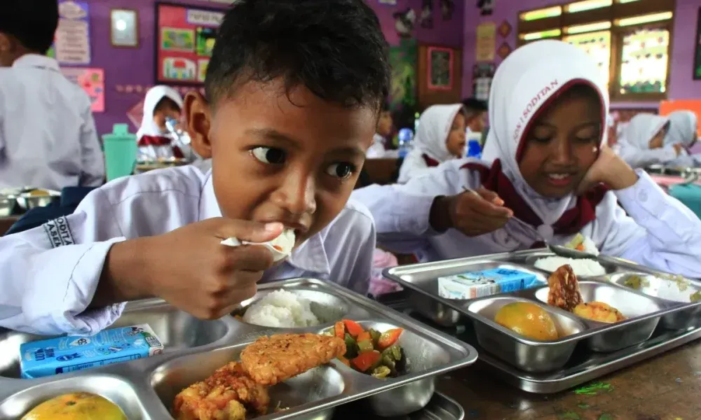 Akademisi Nilai Program Makan Bergizi Gratis Berpotensi Tetap Efektif di Tengah Tekanan Ekonomi Global