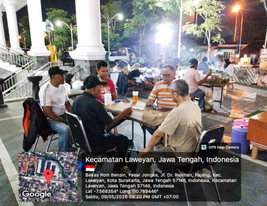 UNI PARJO #03 Ramaikan Pelataran Pasar Jongke Solo, Suguhkan Kuliner, Musik Nostalgia, dan Domino