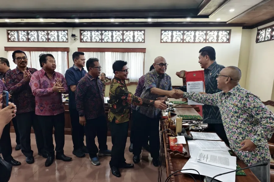 Pansus TRAP DPRD Bali Rekomendasikan Evaluasi Menyeluruh Legalitas Lahan dan Aktivitas PT BTID di Serangan