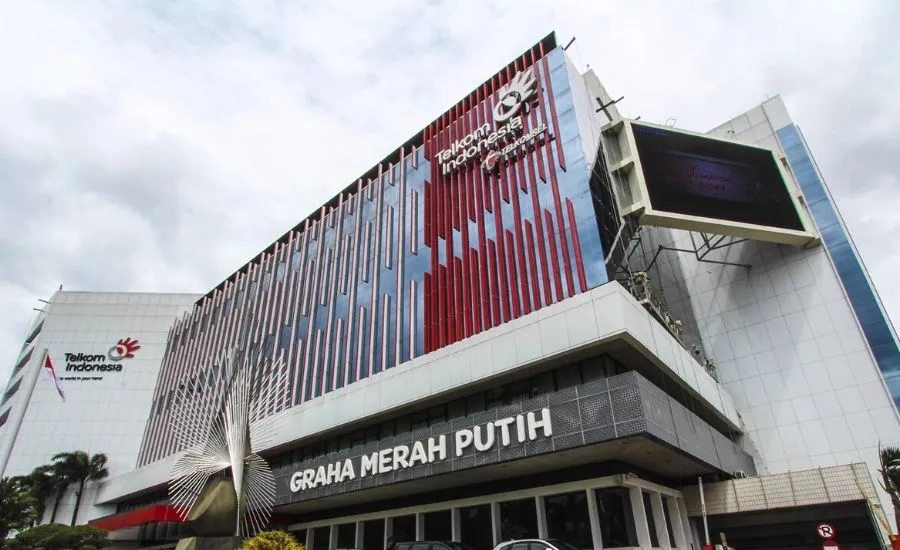 IHSG Rebound Jelang Libur, BI Tahan Suku Bunga; Rekomendasi Saham TLKM, BMRI, dan MYOR