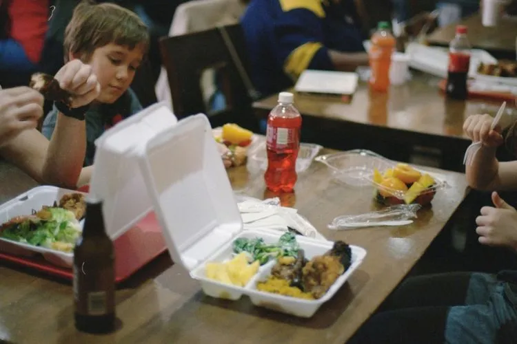 Menu Kantin Sekolah Anak-Anak di Amerika