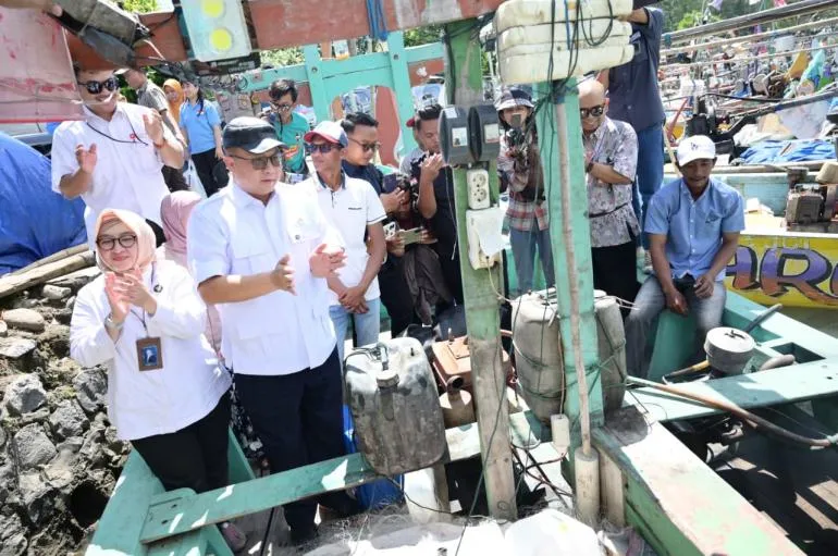 BRIN Mulai Terapkan Varietas Padi Biosalin di Jepara, Ditandai Panen Perdana