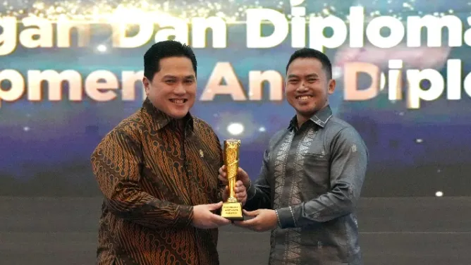 Menpora Erick Thohir Raih Penghargaan KWP Awards 2026, Tekankan Pentingnya Diplomasi Olahraga