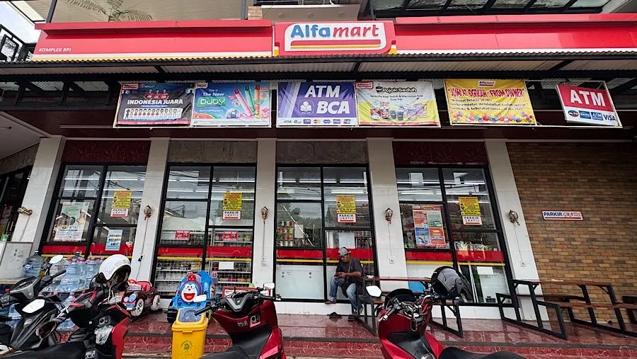 AKSES: Penutupan Gerai Minimarket Tak Terkait Koperasi Merah Putih, Soroti Ekspansi Ritel Modern