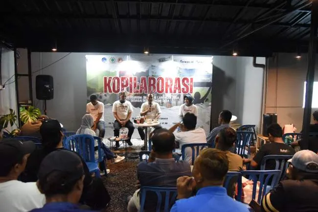 Diskominfo Sidoarjo Dorong Branding Lapangan Sepak Bola Desa dan Siapkan Fasilitasi Internet
