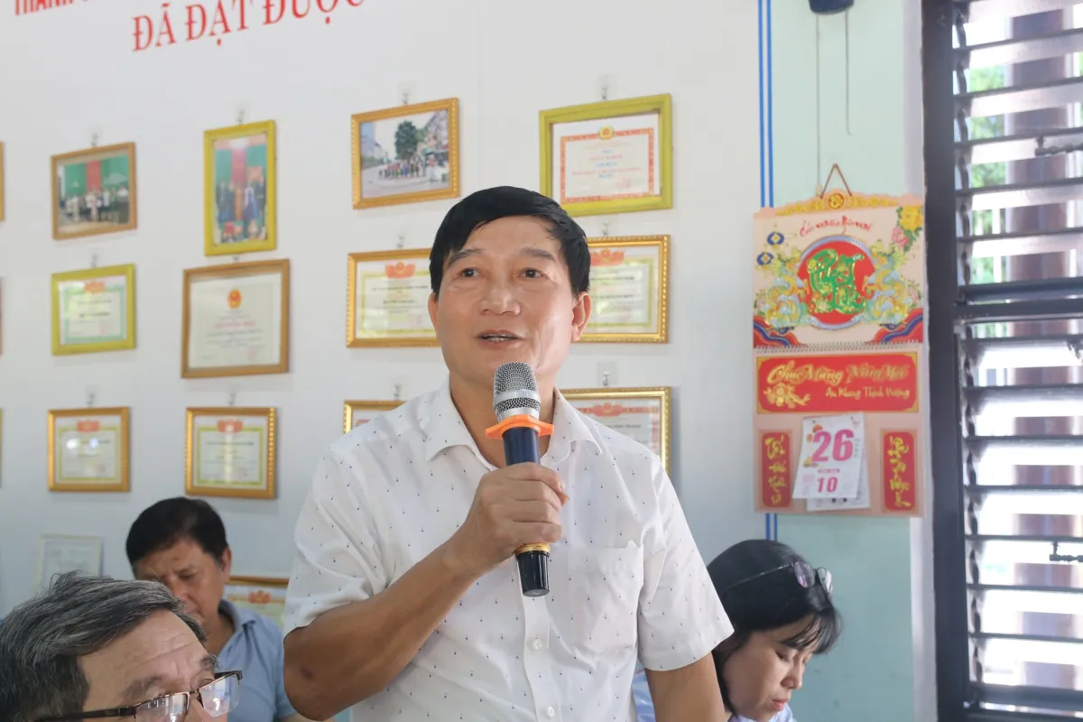Warga Thuan Hoa Sampaikan Keluhan Infrastruktur dan Layanan Perkotaan, Delegasi Minta Tindak Lanjut Terukur
