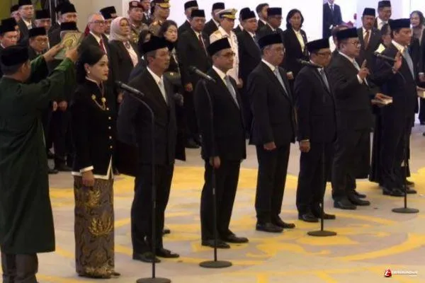 Friderica Widyasari Dewi Resmi Dilantik sebagai Ketua OJK Periode 2026-2031
